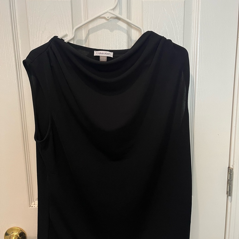 Calvin Klein Black Drape Neck Sleeveless Blouse – XL Work or Event
